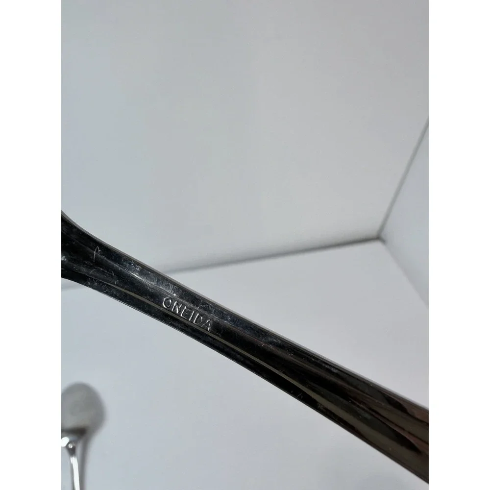 Oneida Gala Impulse‎ Stainless Steel Set of 2 Serving Spoons 8 1/4